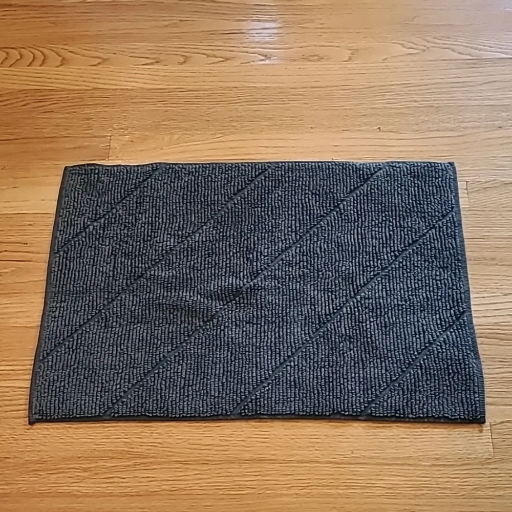 CLEARANCE Nordstrom Repreve Tub Mat - Balsam Green